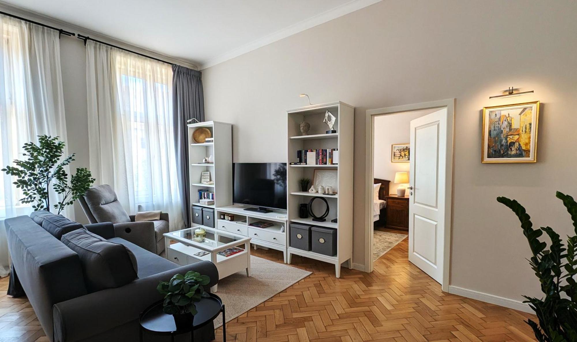 Apartment In Historic Center, Quiet Area, Ac Nagyszeben Kültér fotó
