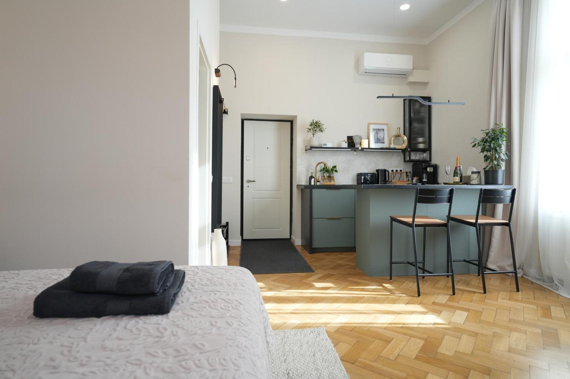 Apartment In Historic Center, Quiet Area, Ac Nagyszeben Kültér fotó